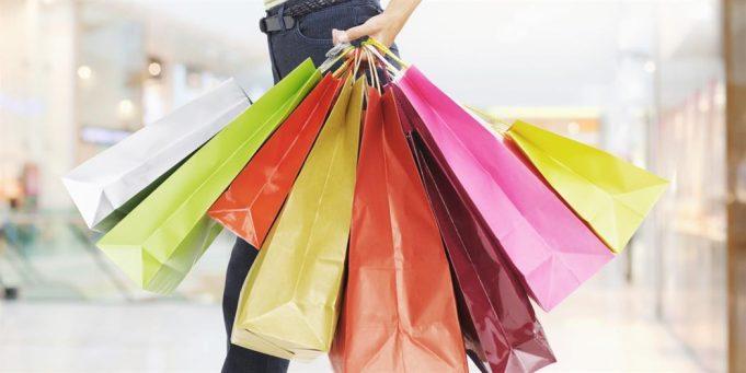 Πώς θα λειτουργήσουν εμπορικά καταστήματα, σούπερ μάρκετ και κρεοπωλεία τη Μ. Παρασκευή