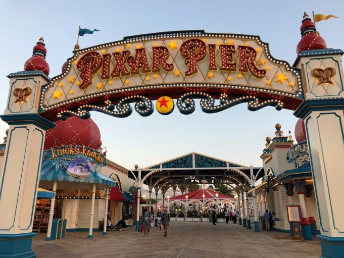 Ξενοδοχείο της Pixar θα αποκτήσει η Disneyland στην Καλιφόρνια