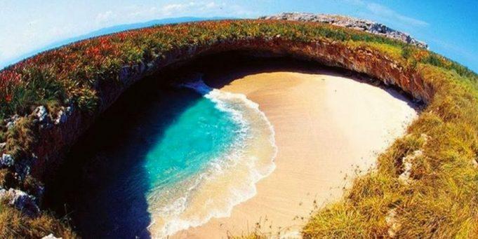 Η πιο “κρυμμένη” παραλία του κόσμου!